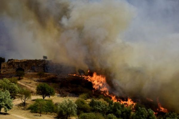 Νέα στοιχεία για τη φωτιά στις Μυκήνες – Από το Εθνικό Αστεροσκοπείο Αθηνών
