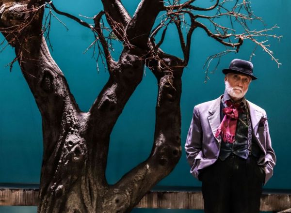 Θανάσης Παπαγεωργίου: Είναι Σισύφειο το βάσανο να μην ξέρεις γιατί υπάρχεις