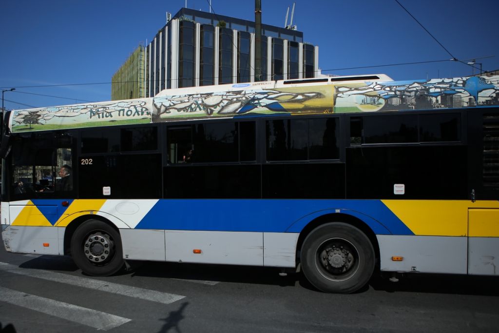 Χυδαία επίθεση οδηγού λεωφορείου σε γυναίκες επιβάτισσες
