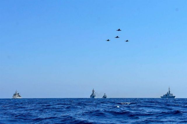 Η Τουρκία «πυρπολεί» τη Μεσόγειο και στοχεύει στο Αιγαίο