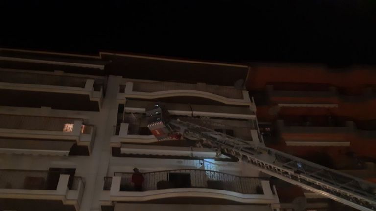 Θρίλερ στην Πτολεμαΐδα : Χειροπέδες στον πατέρα που αρνιόταν να επιστρέψει το παιδί στη μητέρα του