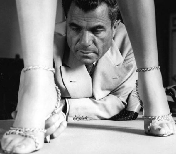 Σαλβατόρε Φεραγκάμο : Ταινία για τον άνδρα που αγάπησε όσο κανείς τα γυναικεία πόδια