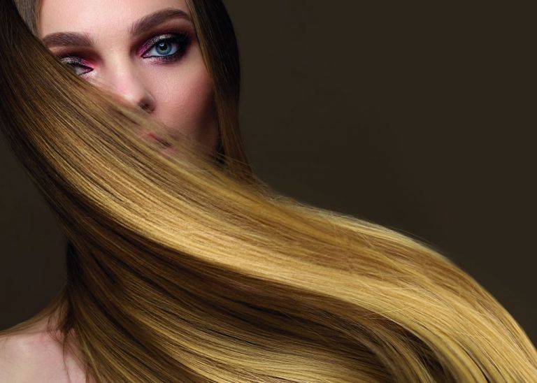 Μικρές αλλαγές που θα σας χαρίσουν υγιή μαλλιά