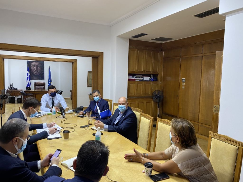 Κοροναϊός: Σύσκεψη στο υπουργείο Υγείας για την καταγραφή των ΜΕΘ – Αναμένεται αύξησή τους