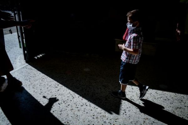 Κοροναϊός : Ποια σχολεία παραμένουν κλειστά – Τι προβλέπεται σε περίπτωση κρούσματος