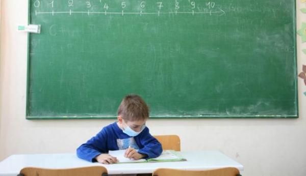 Θεσσαλονίκη : Συγκέντρωση διαμαρτυρίας για τις μάσκες στα σχολεία