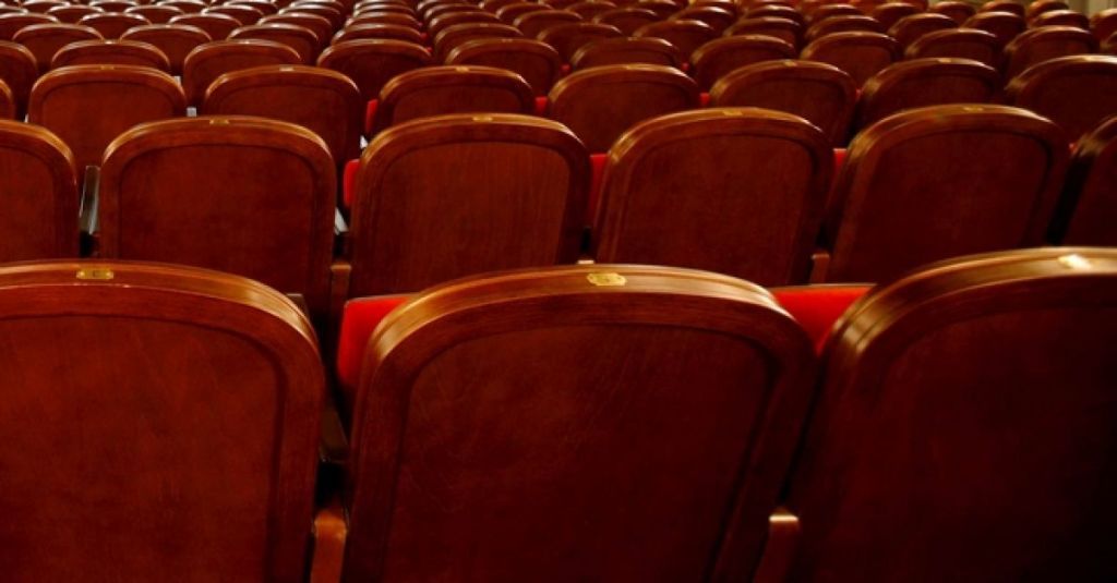 Σε απόγνωση οι άνθρωποι του θεάτρου – Άδεια ταμεία και αβεβαιότητα για την επόμενη μέρα