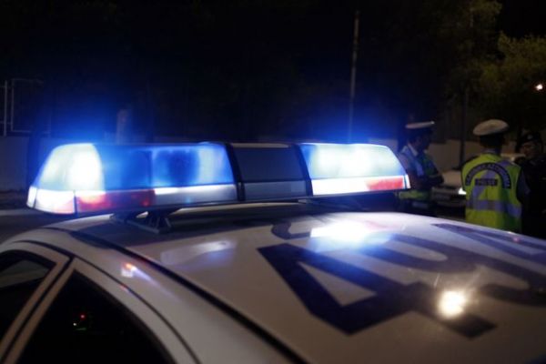 Συγκλονιστικό τροχαίο στη Βέροια : Νεκρός 44χρονος που έπεσε με το ΙΧ του σε τσιμεντένιο τοιχίο