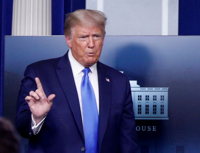 Τραμπ : Εξακολουθεί να μην δεσμεύεται για την ειρηνική μετάβαση της εξουσίας εάν ηττηθεί