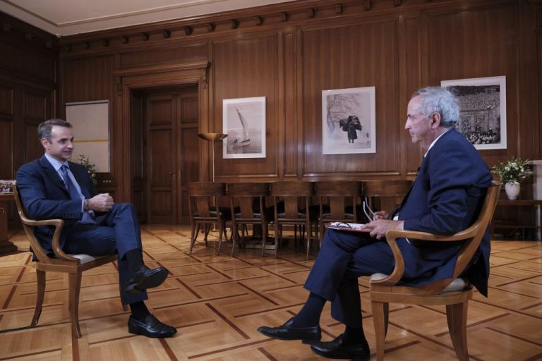 Μητσοτάκης στον Economist : Υπάρχει παράθυρο ευκαιρίας για διάλογο, είναι στο χέρι της Τουρκίας