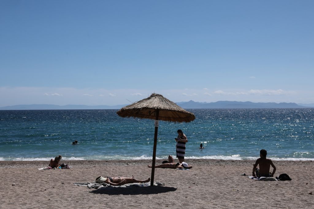 Καιρός : Άνοδος της θερμοκρασίας και μελτέμια