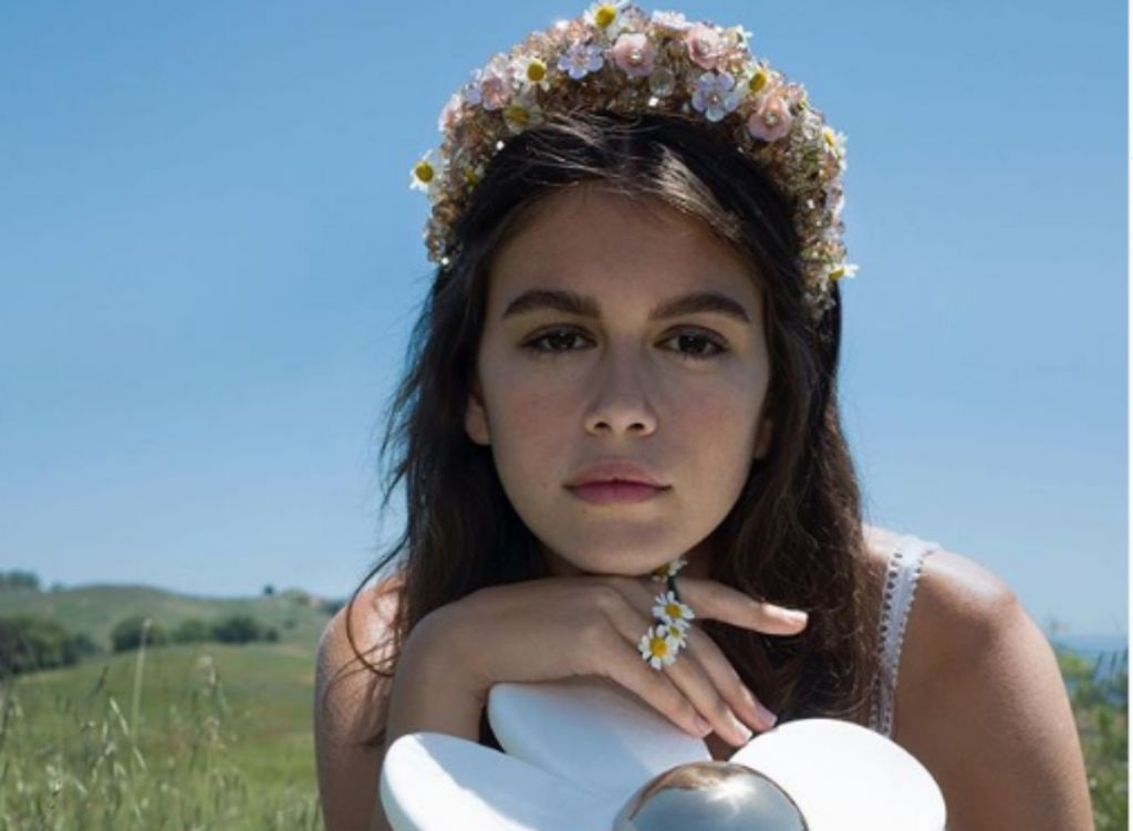 Κάια Γκέρμπερ: Η κόρη της Σίντι Κρόφορντ γιόρτασε τα γενέθλια της… ολόγυμνη