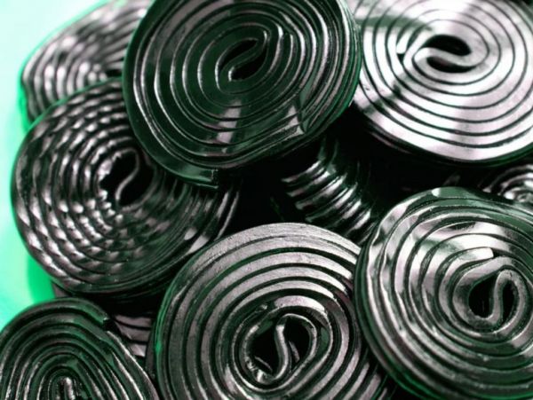 Άνδρας πέθανε από υπερβολική κατανάλωση… γλυκόριζας