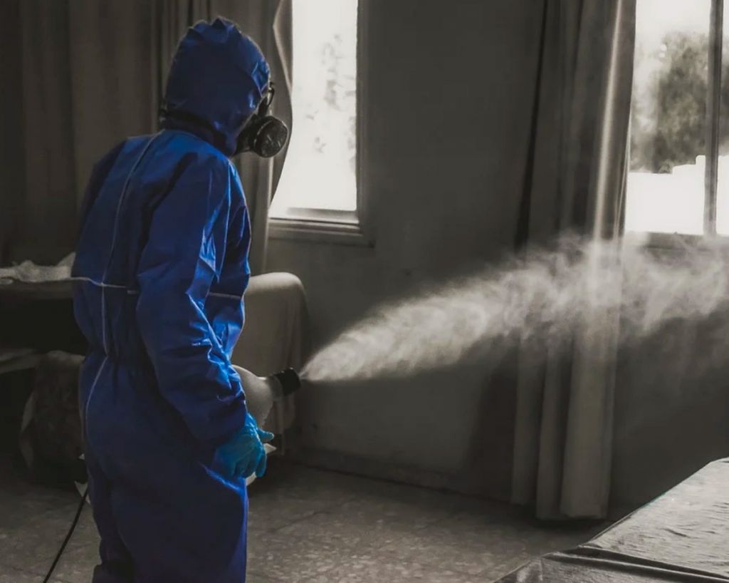 Τραγικό : Ινστιτούτο αισθητικής καλούσε τους πελάτες να μη φορούν μάσκες επειδή «δεν υπάρχει κοροναϊός»