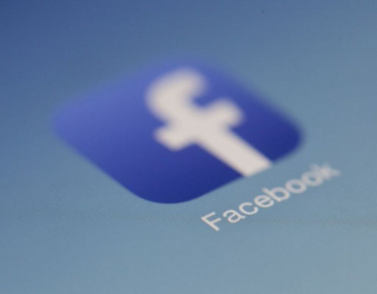 Αυστραλία : Εξετάζει την απαγόρευση μετάδοσης τοπικών και διεθνών ειδήσεων μέσω του Facebook