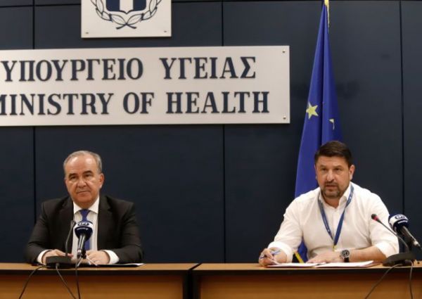 Παπαθανάσης «αδειάζει» Χαρδαλιά: Δεν θα φιλούσα κανένα χέρι ιερέα, πάνω από όλα η δημόσια υγεία