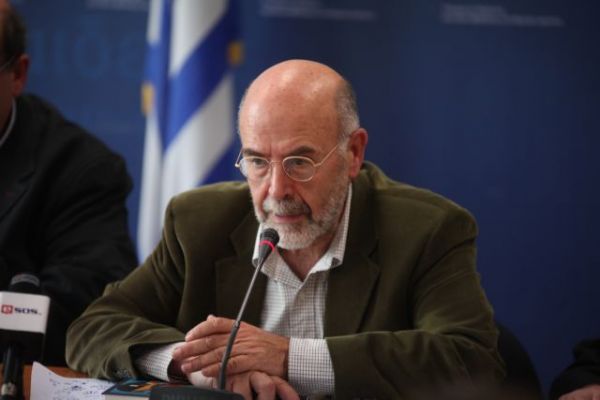 Λιάκος: Γελοίο το μέτρο για 65άρηδες – Δεν θα πειθαρχήσουμε