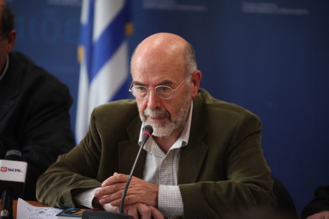 Λιάκος: Γελοίο το μέτρο για 65άρηδες – Δεν θα πειθαρχήσουμε