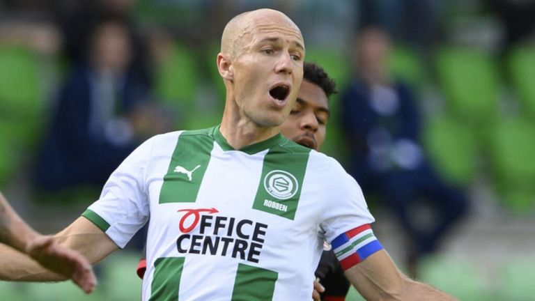 Eredivisie: Τραυματίστηκε στην επιστροφή του ο Ρόμπεν