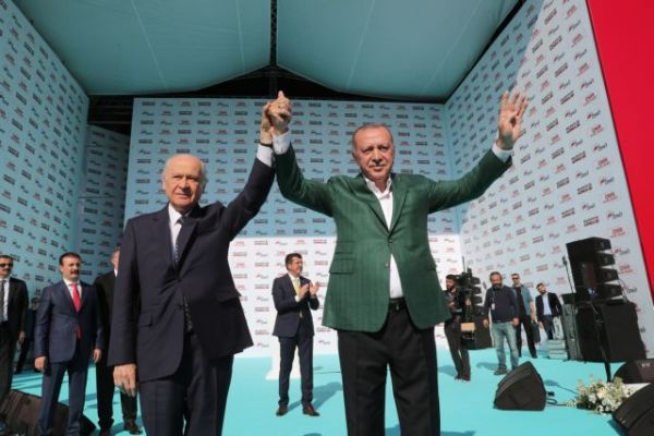 Νέο παραλήρημα Μπαχτσελί: Γλώσσα πολέμου η στάση της Ελλάδας στα παράλιά μας