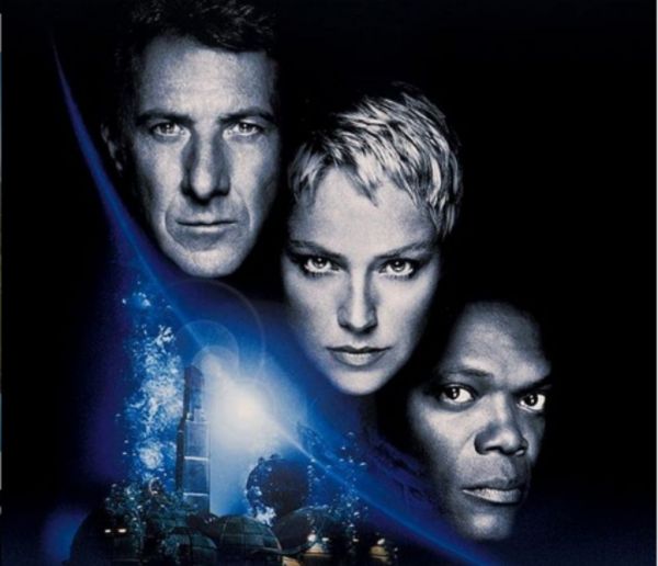 H «Σφαίρα» του Μάικλ Κράιτον γίνεται τηλεοπτική σειρά