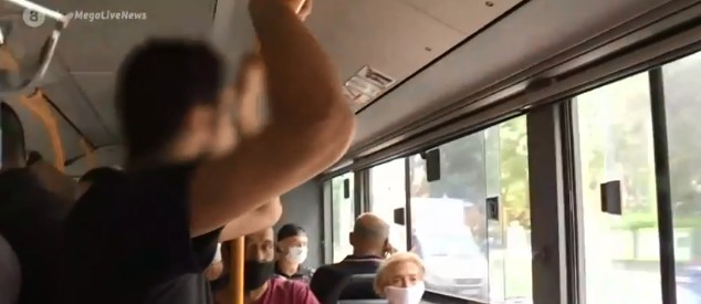 Καθημερινό φαινόμενο οι διαπληκτισμοί στα λεωφορεία για τις μάσκες