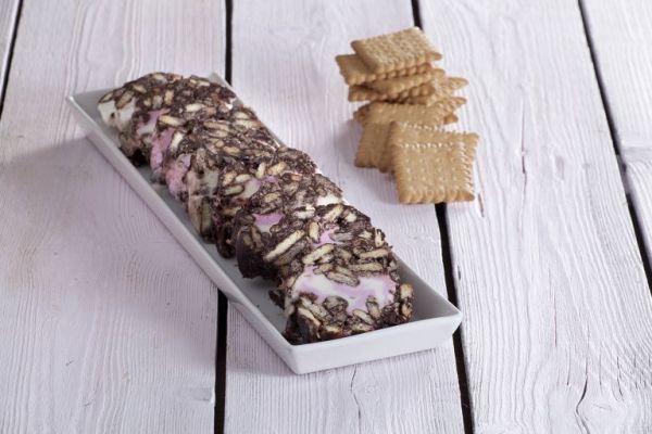 Μωσαϊκό με παγωτό στο κέντρο