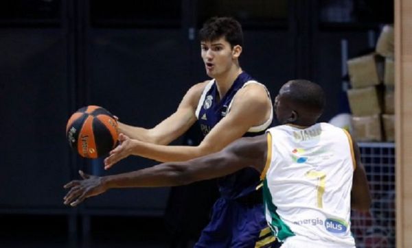 Ο Γιούλ αποθέωσε τον Βούκσεβιτς