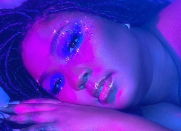 Lizzo: Σταματήστε να επιβραβεύετε την αρνητικότητα στα social media