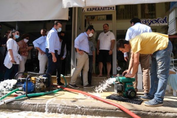 Τσίπρας για Ιανό : Ασπιρίνες οι αποζημιώσεις της κυβέρνησης – Ολική η καταστροφή