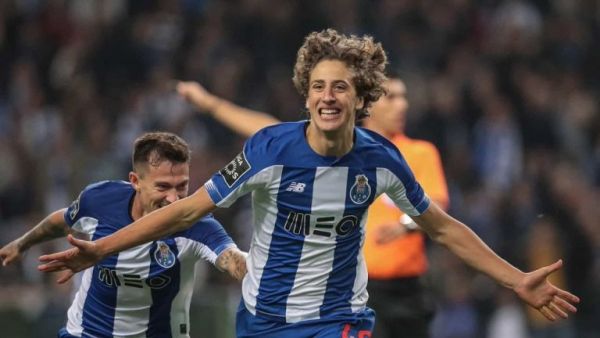 «Έκλεισε Φάμπιο Σίλβα με ποσό ρεκόρ η Γουλβς»