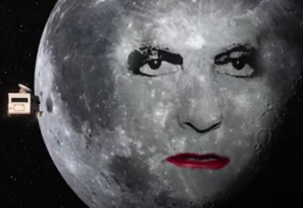 Gorillaz και Ρόμπερτ Σμιθ σε μουσική συνεργασία έκπληξη