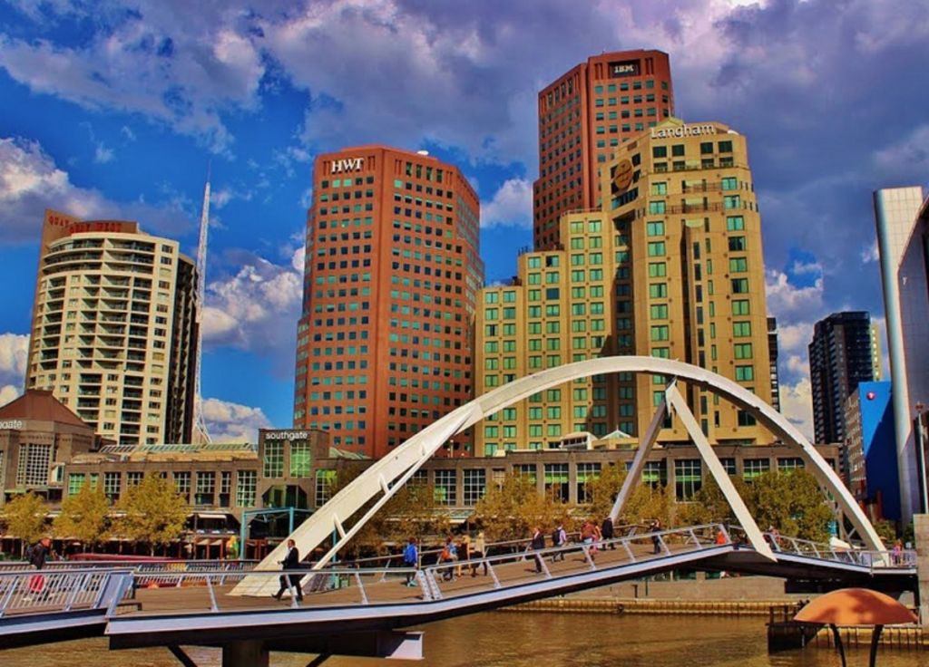 Μελβούρνη : Περιορίζονται τα μέτρα του lock-down λόγω της σταδιακής μείωσης των κρουσμάτων COVID-19