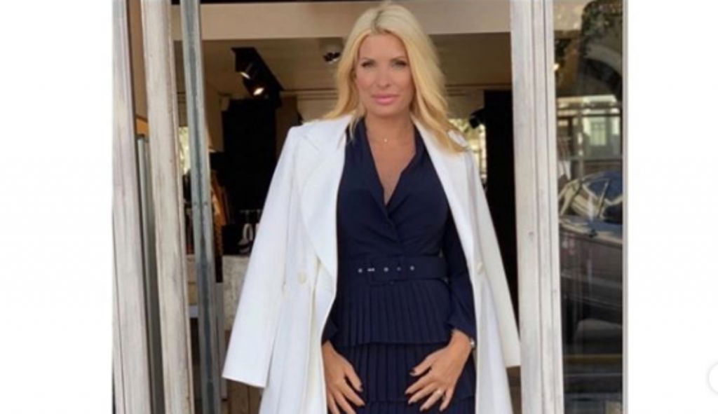 Ελένη Μενεγάκη : Δεν θα πιστέψετε τι έπιασε την κόρη της να κάνει