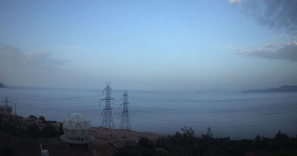 Καιρός : Πυκνή ομίχλη κάλυψε την Αθήνα