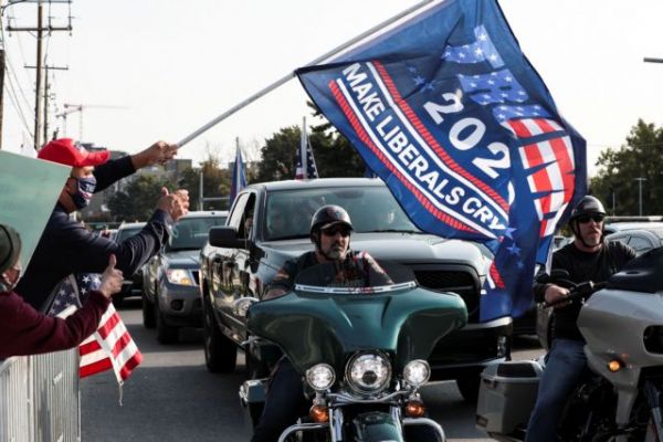 Το MEGA στο νοσοκομείο νοσηλείας του Ντόναλντ Τραμπ