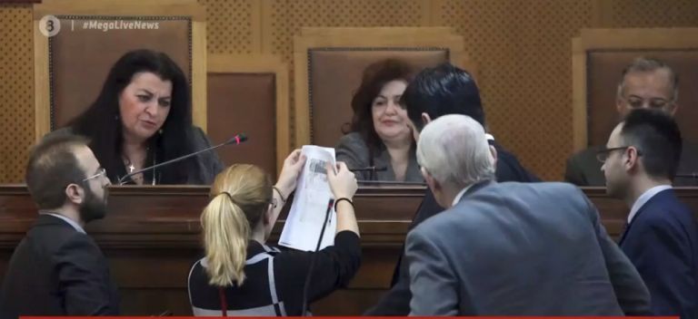 Συγκλονίζει η μαρτυρία της 62χρονης γυναίκας – θύματος της Χρυσής Αυγής