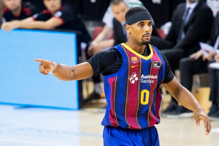 Η απίστευτη προσποίηση του Ντέιβις στον Παπαγιάννη