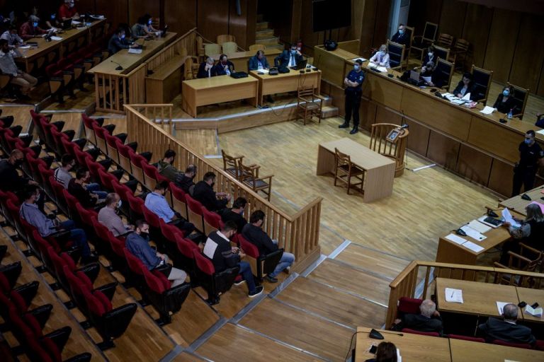 Χρυσή Αυγή : Στην τελική ευθεία η δίκη – Στην εισαγγελέα ο λόγος για την αναστολή ποινών