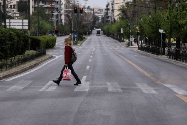Κοροναϊός : Πόσο κοντά στο lockdown είναι η Αττική – Οι απαντήσεις και η προειδοποίηση Χαρδαλιά