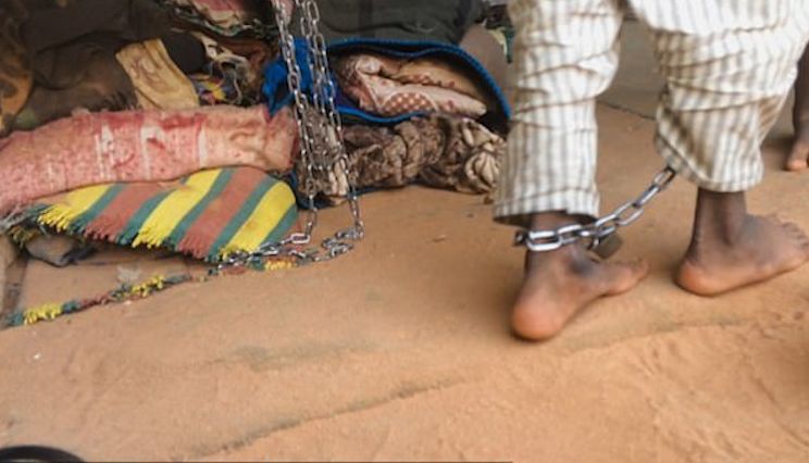 Φρίκη στο Σουδάν: Ξύλο, βασανιστήρια και αλυσίδες σε ισλαμικά σχολεία