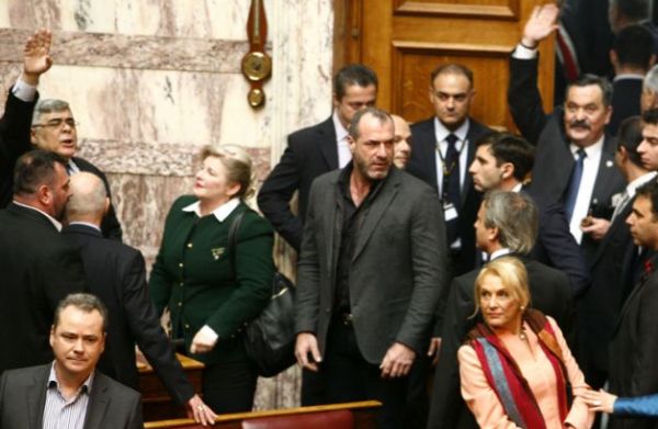 Από το έπος του 1940 στις προκλήσεις του σήμερα: Οι νοσταλγοί του Χίτλερ στην Ελλάδα