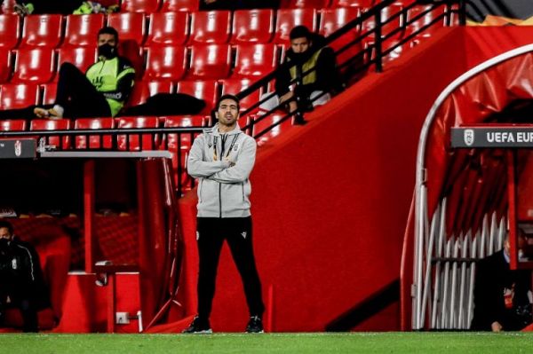 ΠΑΟΚ: Αποχαιρέτησε δακρυσμένος ο Φερέιρα