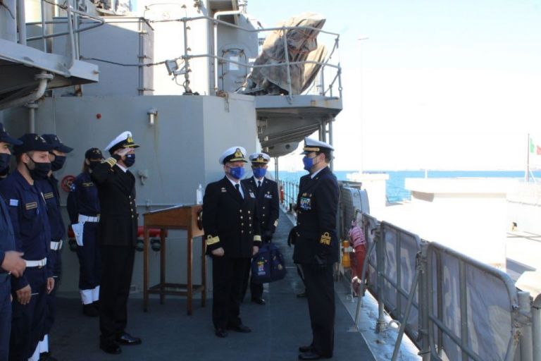 Επιχείρηση «Ειρήνη»: Ποιος είναι ο νέος διοικητής αρχιπλοίαρχoς Θεόδωρος Μικρόπουλος