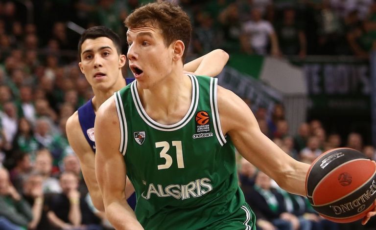 Ζαλγκίρις : Θετικός στον κοροναϊό ο Γιοκουμπάιτις