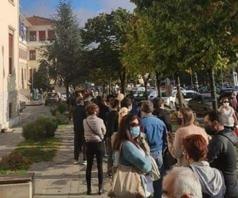 Ο κοροναϊός «σαρώνει» τα Ιωάννινα – Φόβοι για ραγδαία εξάπλωση