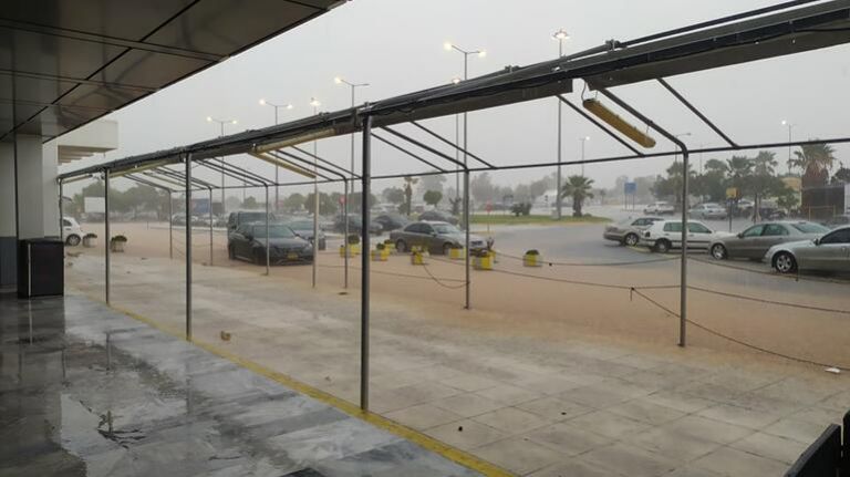 Κακοκαιρία : Αναστέλλεται προσωρινά η λειτουργία του αεροδρομίου Ηρακλείου