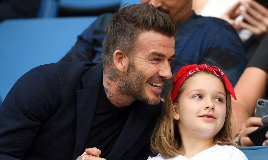 Ντέιβιντ Μπέκαμ : Φίλησε την 9χρονη κόρη στα χείλη και ξεσήκωσε θύελλα αντιδράσεων