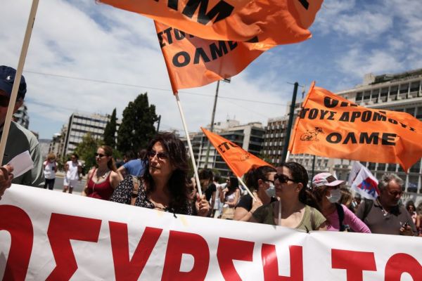 ΑΔΕΔΥ : Οι καθηγητές συμμετέχουν στην 24ωρη απεργία της