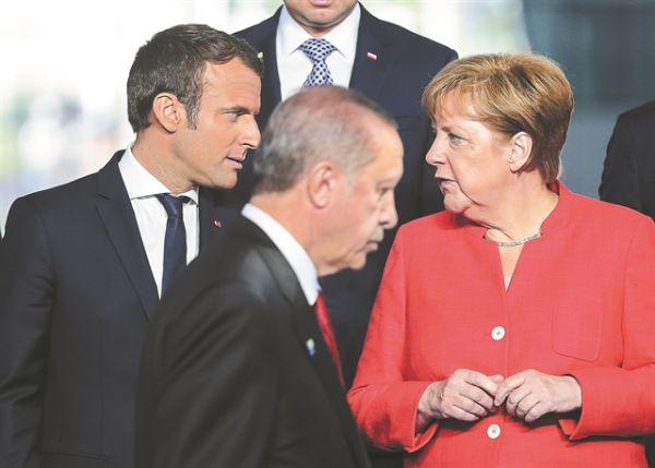 Ερντογάν : Ένας ηγέτης σε όλο και μεγαλύτερη απομόνωση